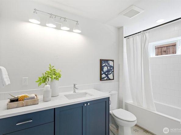 3812 31st Avenue W, Seattle WA 98199