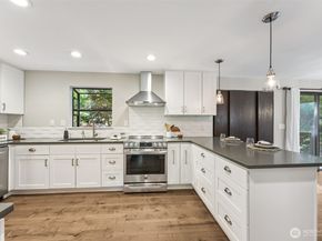 21232 NE 12th Street, Sammamish WA 98074