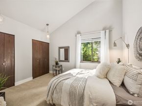 21232 NE 12th Street, Sammamish WA 98074