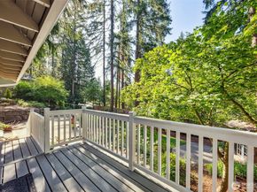 21232 NE 12th Street, Sammamish WA 98074