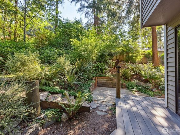 21232 NE 12th Street, Sammamish WA 98074