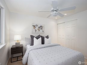 10909 156th Place NE, Redmond WA 98052