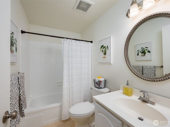 10909 156th Place NE, Redmond WA 98052