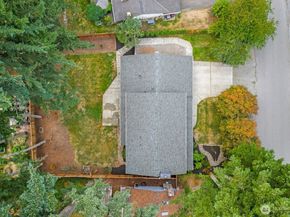 16556 189th Avenue NE, Woodinville WA 98072