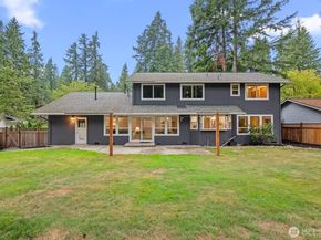 16556 189th Avenue NE, Woodinville WA 98072