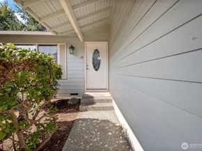 2203 Lincoln Pl. Se., Renton WA 98055