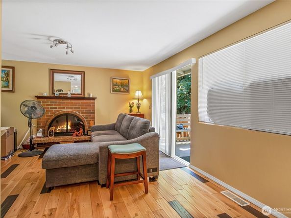 2203 Lincoln Pl. Se., Renton WA 98055