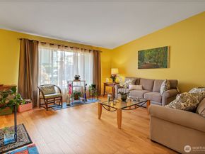 2203 Lincoln Pl. Se., Renton WA 98055
