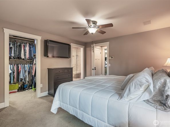 18131 60th Avenue W, Lynnwood WA 98037