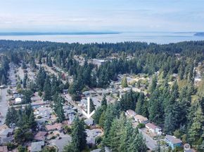 18131 60th Avenue W, Lynnwood WA 98037