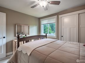 18131 60th Avenue W, Lynnwood WA 98037