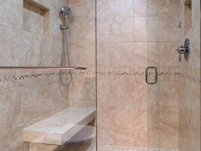 18131 60th Avenue W, Lynnwood WA 98037
