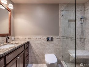 18131 60th Avenue W, Lynnwood WA 98037