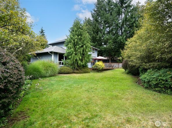18131 60th Avenue W, Lynnwood WA 98037