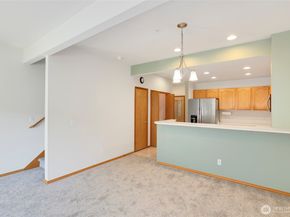418 17th Street SE 14 D, Auburn WA 98002