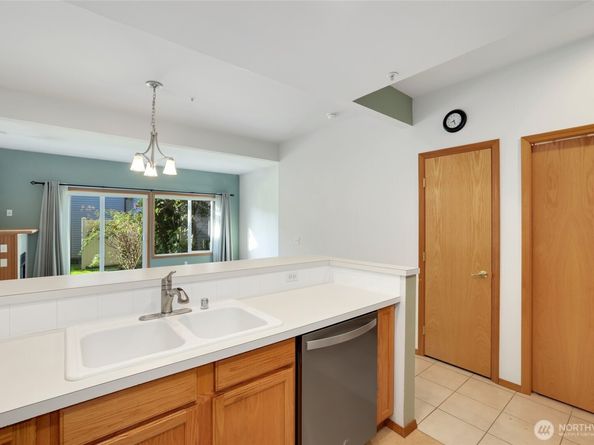 418 17th Street SE 14 D, Auburn WA 98002