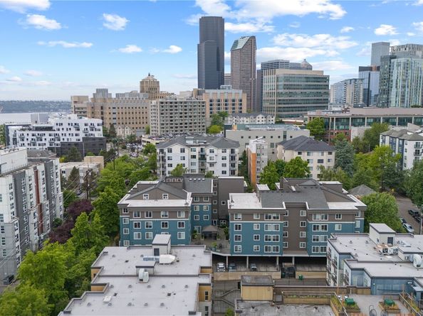 300 10th Avenue A302, Seattle WA 98122
