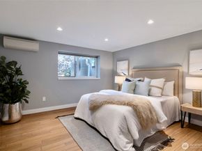 2561 NE 85th Street, Seattle WA 98115