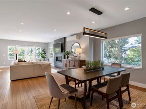 2561 NE 85th Street, Seattle WA 98115