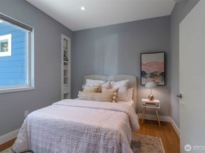 2561 NE 85th Street, Seattle WA 98115