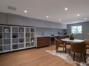 2561 NE 85th Street, Seattle WA 98115