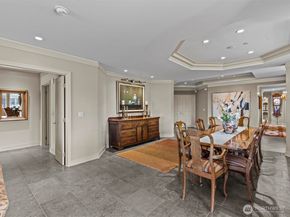215 5th Avenue S C202, Kirkland WA 98033