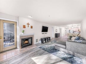 18210 73rd Avenue NE 204, Kenmore WA 98028