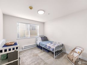 18210 73rd Avenue NE 204, Kenmore WA 98028