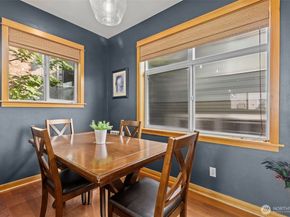 1939 10th Avenue W B, Seattle WA 98119