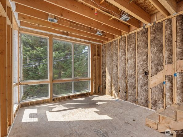 3819 A Fremont Avenue N, Seattle WA 98103