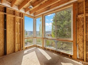 3819 A Fremont Avenue N, Seattle WA 98103