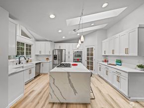 575 Mt Logan Drive SW, Issaquah WA 98027