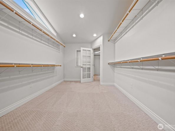 575 Mt Logan Drive SW, Issaquah WA 98027