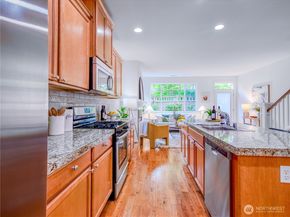 3721 219th Place SE 41, Bothell WA 98021