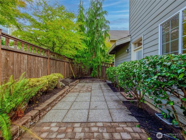 3721 219th Place SE 41, Bothell WA 98021