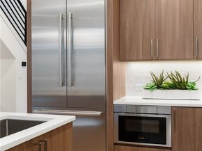 12915 NE 78th Place, Kirkland WA 98033