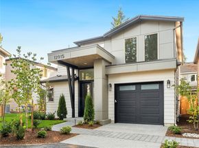 12915 NE 78th Place, Kirkland WA 98033