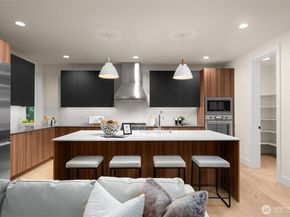 13318 132nd Avenue NE, Kirkland WA 98034