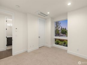13318 132nd Avenue NE, Kirkland WA 98034