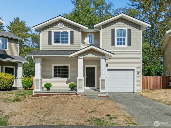 1217 143rd Street SW, Lynnwood WA 98037