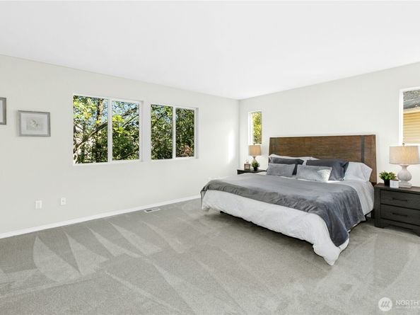 1217 143rd Street SW, Lynnwood WA 98037