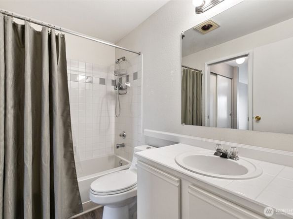 215 100th Street SW A108, Everett WA 98204