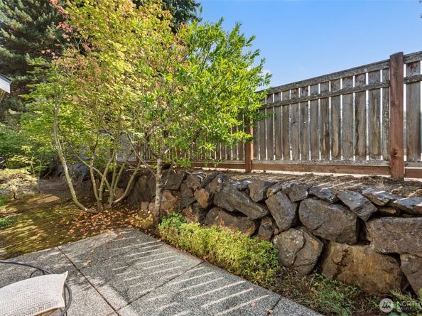 12223 NE 109th Way, Kirkland WA 98033