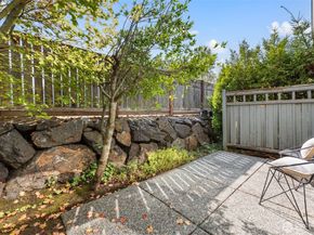 12223 NE 109th Way, Kirkland WA 98033