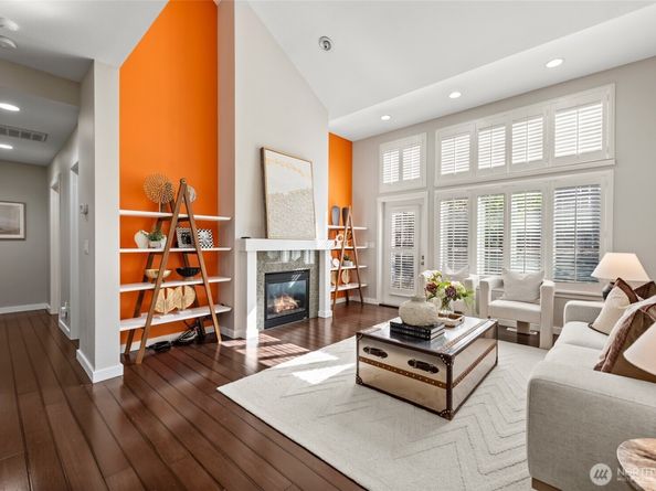 12223 NE 109th Way, Kirkland WA 98033