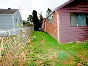 12037 71st Avenue S, Seattle WA 98178