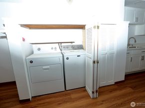 12037 71st Avenue S, Seattle WA 98178