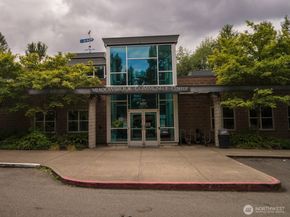 12300 28th Avenue NE 208, Seattle WA 98125