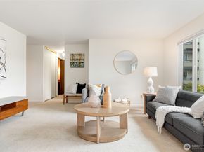 12300 28th Avenue NE 208, Seattle WA 98125