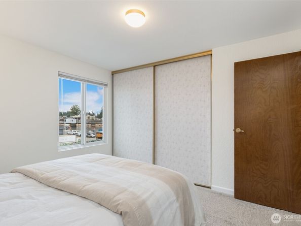 12300 28th Avenue NE 208, Seattle WA 98125